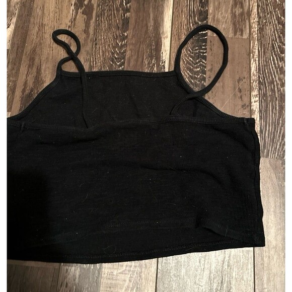 Wild fable black cropped black tank top - Picture 3 of 3
